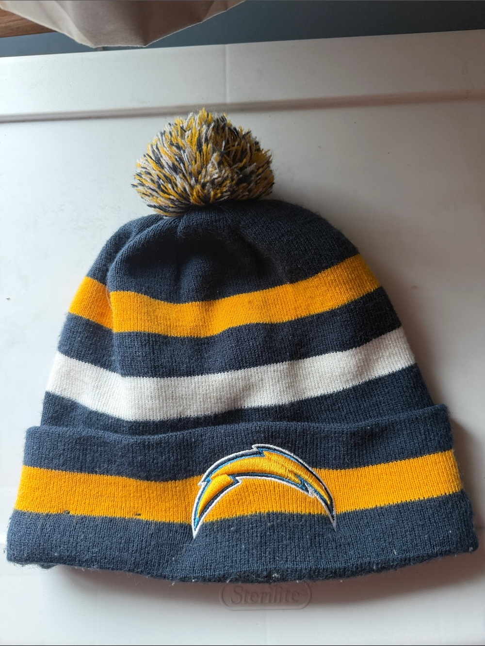 New Era NFL Los Angeles Chargers PomPom Beanie